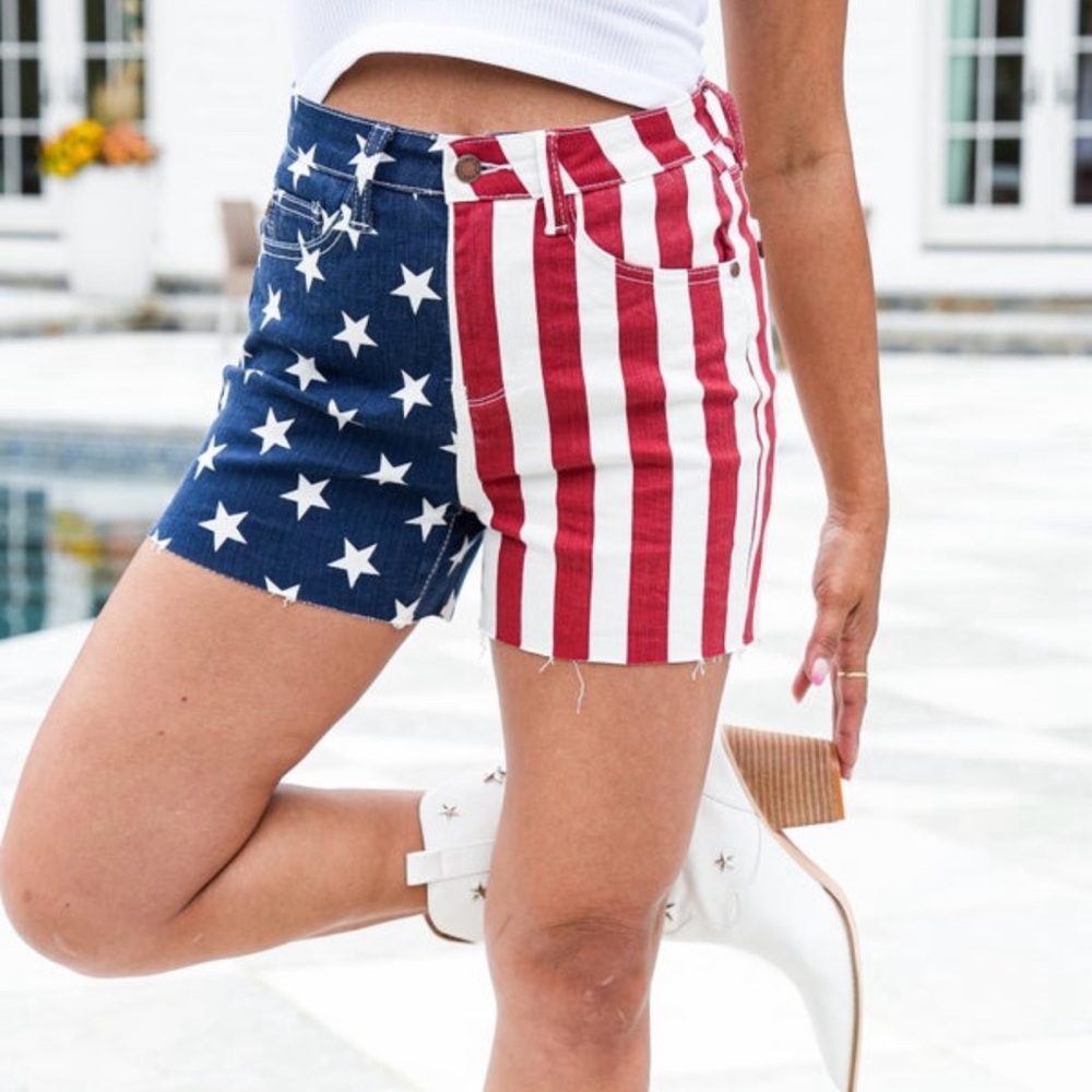 Judy Blue Americana Red, White, & Blue Patriotic Flag Jean Shorts